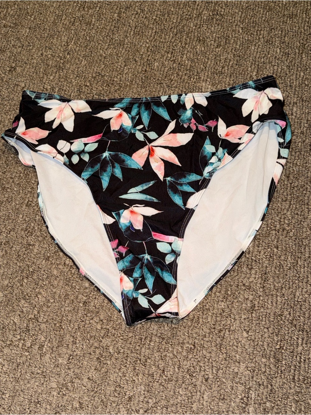 Lot of 3 bikini bottoms